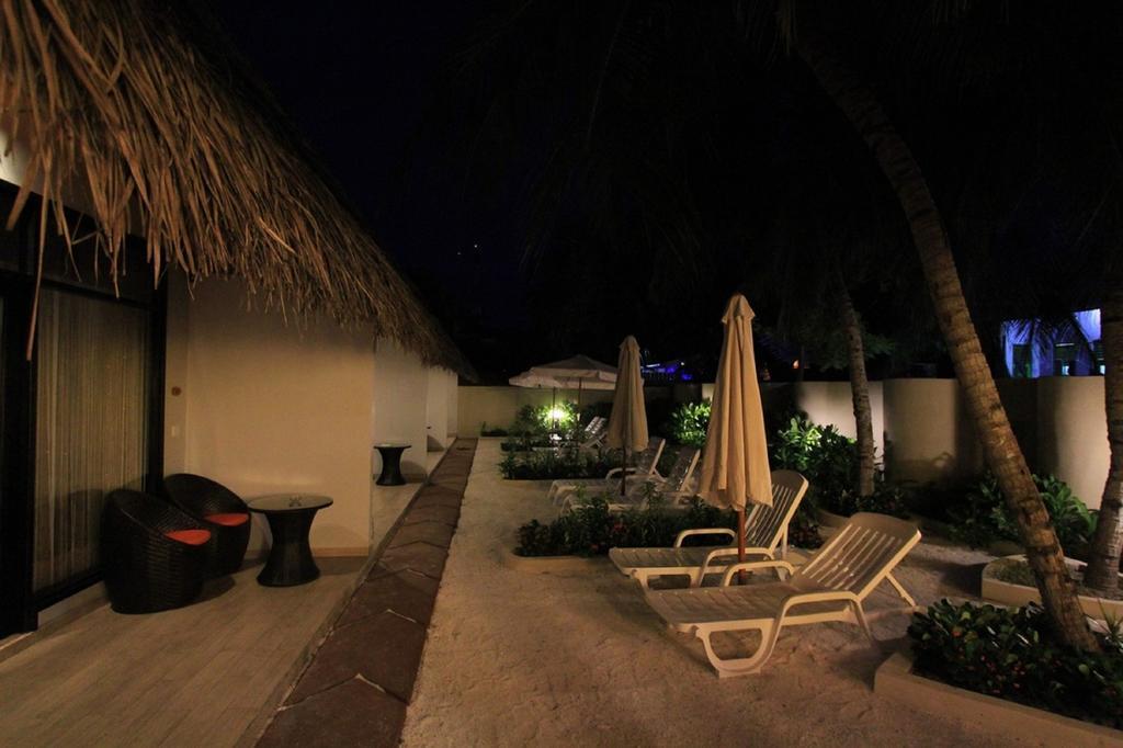 Local Island Inn Hangnaameedhoo Kültér fotó