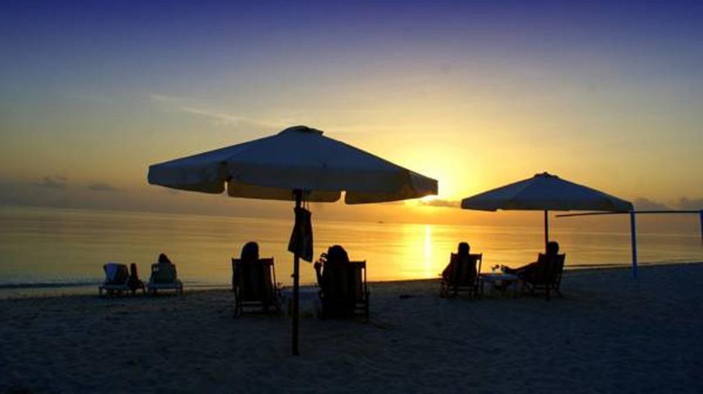Local Island Inn Hangnaameedhoo Kültér fotó