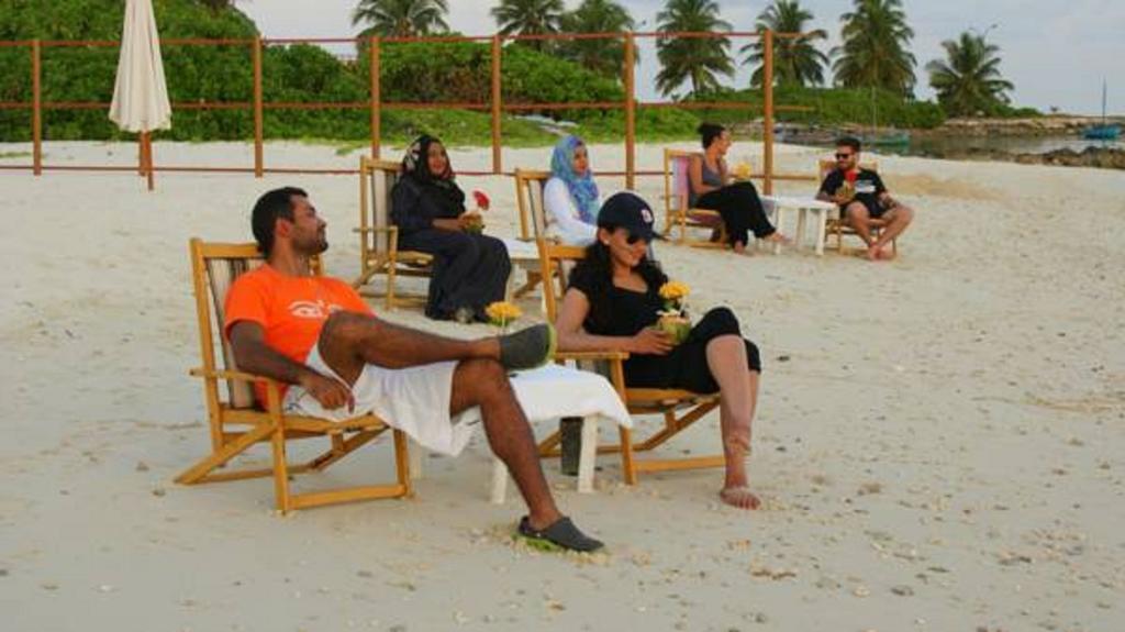 Local Island Inn Hangnaameedhoo Kültér fotó